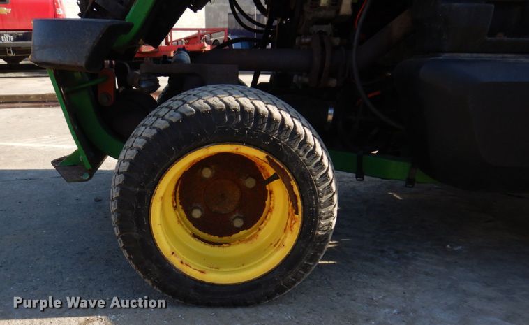 image for item IM9786 John Deere 1445  lawn mower