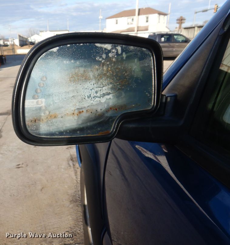 image for item IM9787 2004 GMC Sierra 1500  Ext. Cab pickup truck