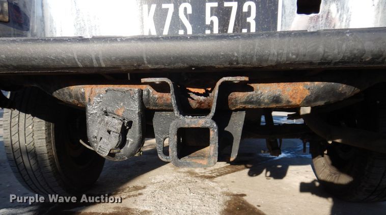 image for item IM9787 2004 GMC Sierra 1500  Ext. Cab pickup truck