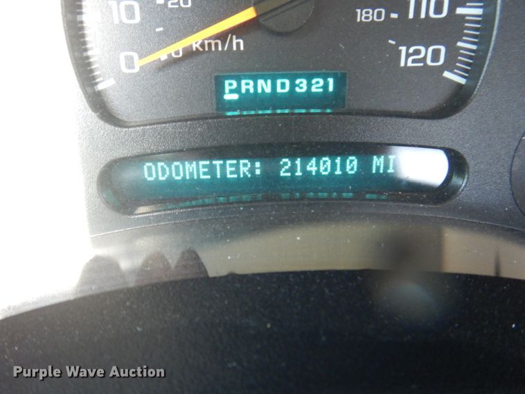 image for item IM9787 2004 GMC Sierra 1500  Ext. Cab pickup truck