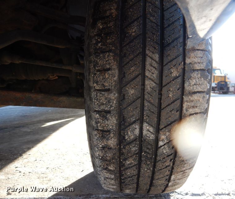 image for item IM9787 2004 GMC Sierra 1500  Ext. Cab pickup truck