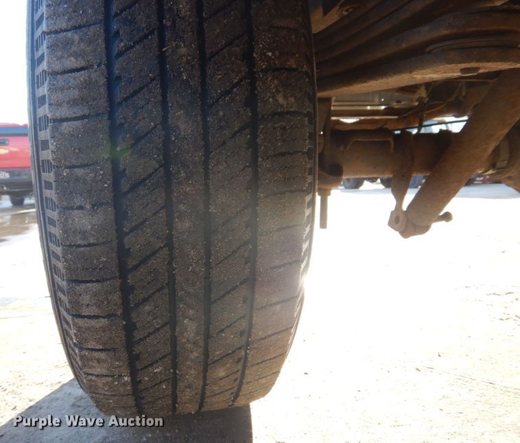 image for item IM9787 2004 GMC Sierra 1500  Ext. Cab pickup truck