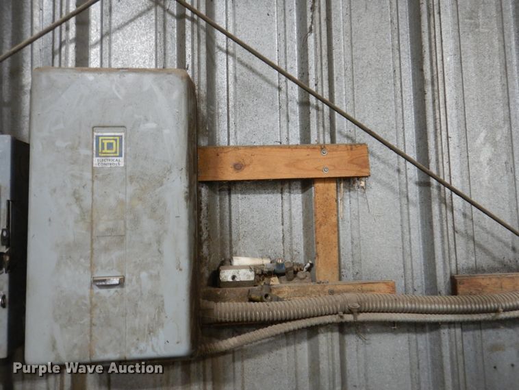 image for item IM9789 Ingersoll Rand 25T2  air compressor