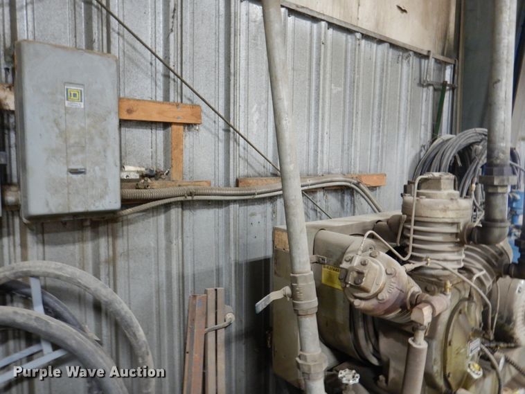 image for item IM9789 Ingersoll Rand 25T2  air compressor