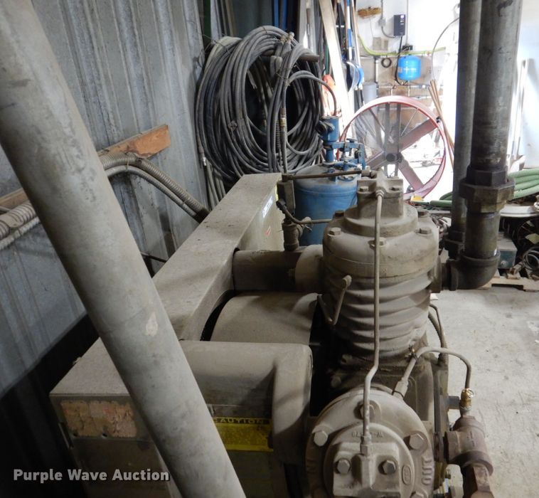 image for item IM9789 Ingersoll Rand 25T2  air compressor