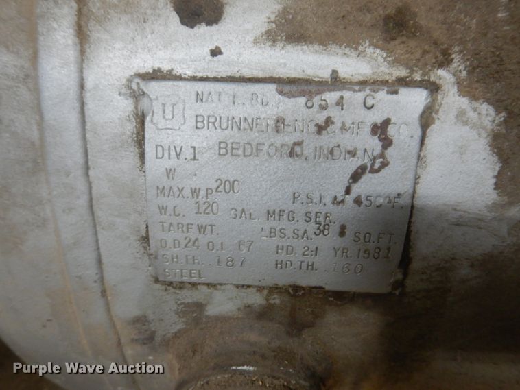 image for item IM9789 Ingersoll Rand 25T2  air compressor