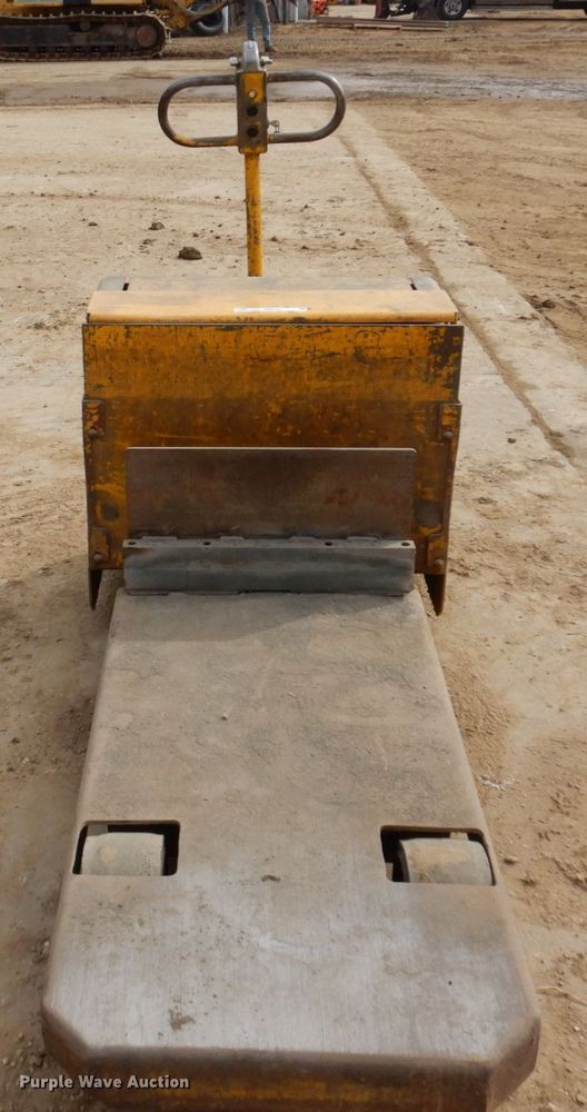 image for item IM9791 Clark PF4048269S  pallet jack