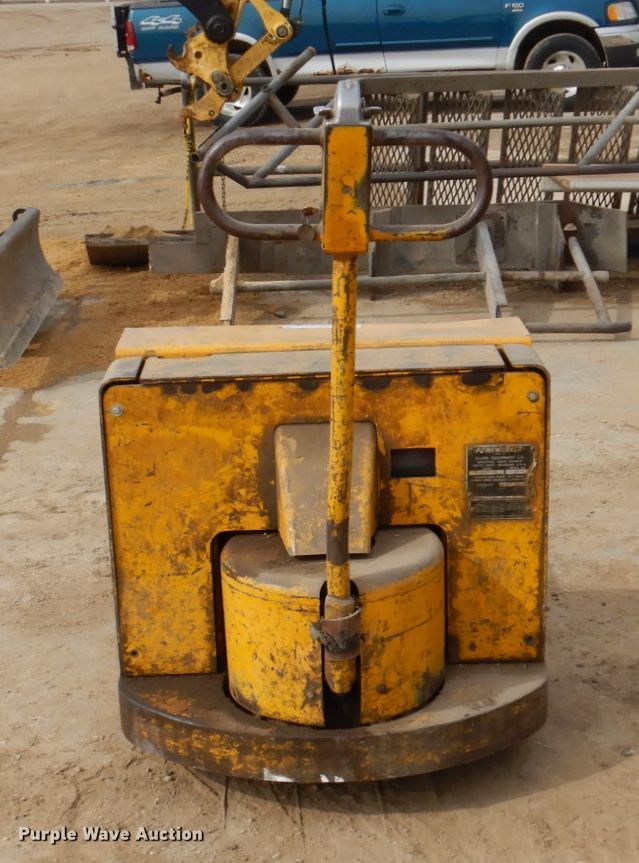 image for item IM9791 Clark PF4048269S  pallet jack