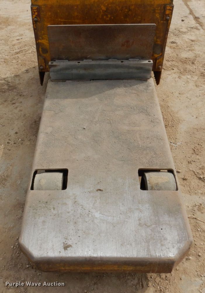 image for item IM9791 Clark PF4048269S  pallet jack