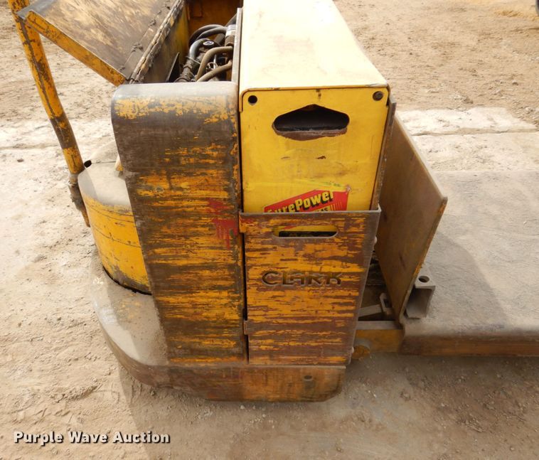 image for item IM9791 Clark PF4048269S  pallet jack