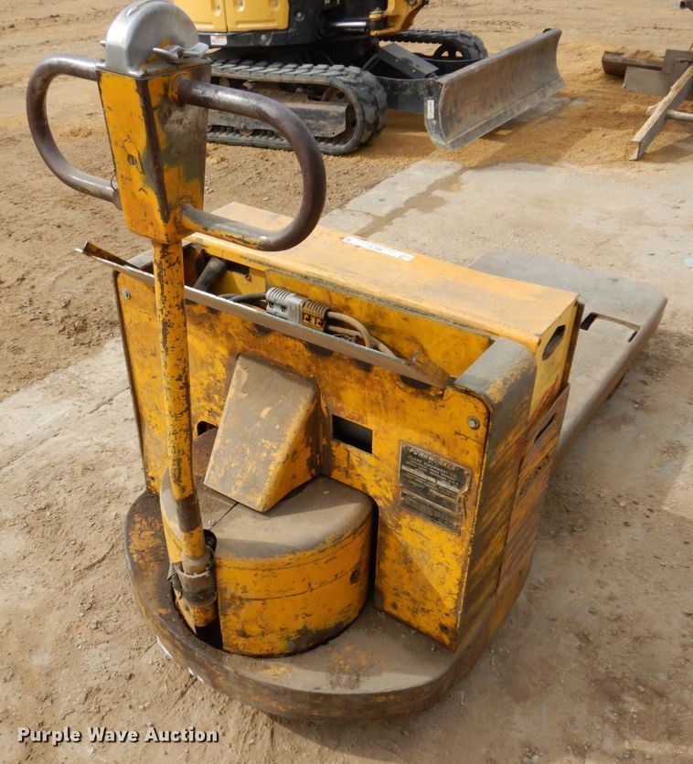 image for item IM9791 Clark PF4048269S  pallet jack