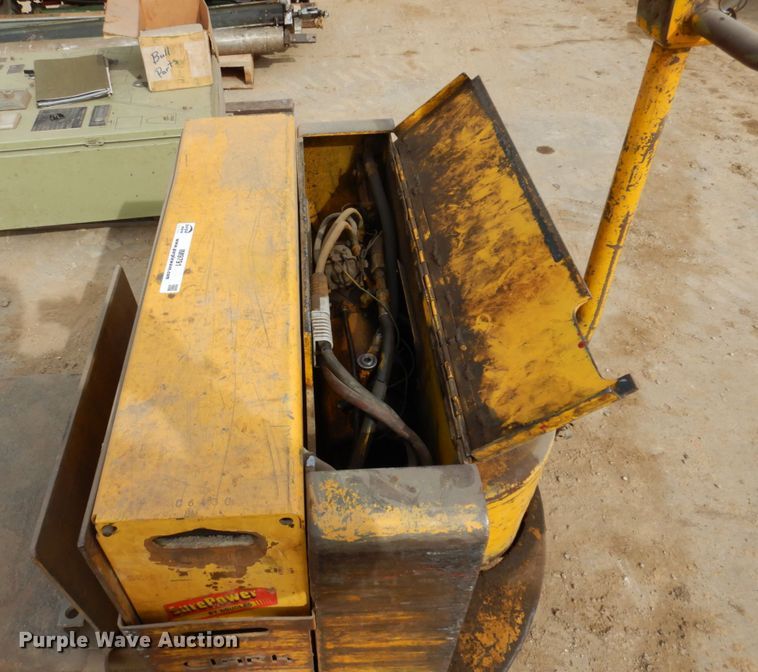 image for item IM9791 Clark PF4048269S  pallet jack