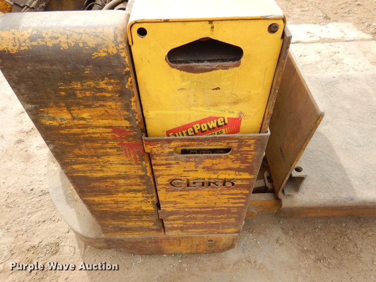 image for item IM9791 Clark PF4048269S  pallet jack