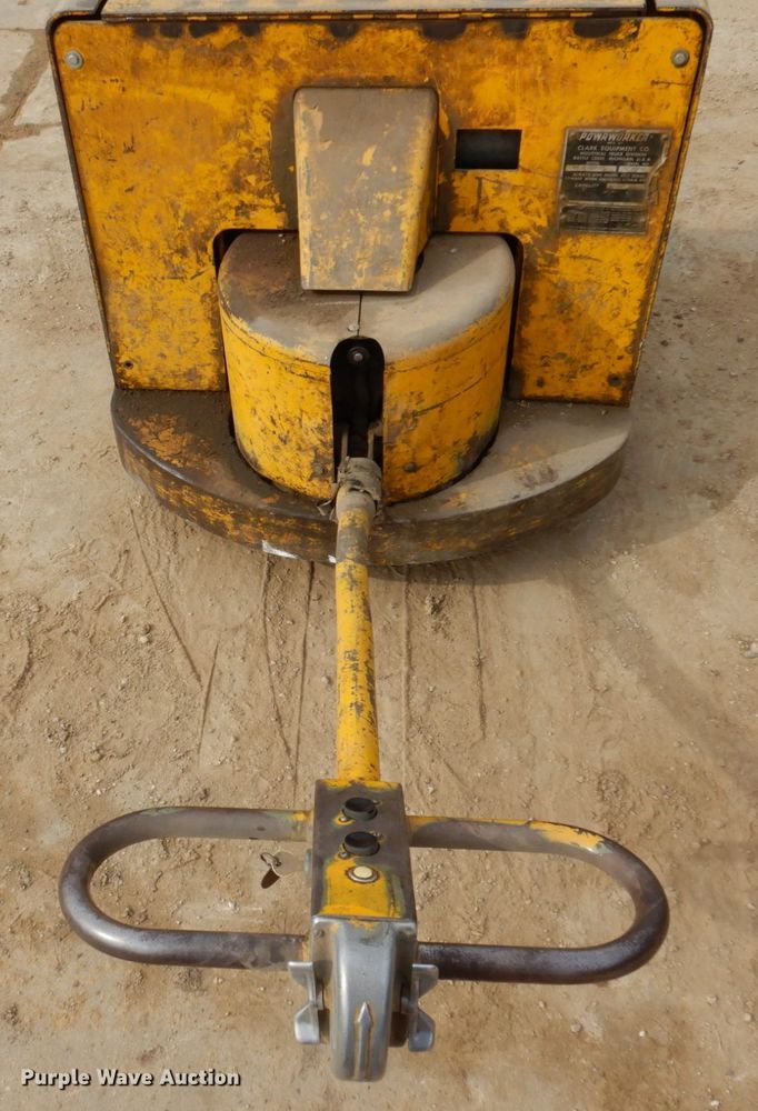 image for item IM9791 Clark PF4048269S  pallet jack