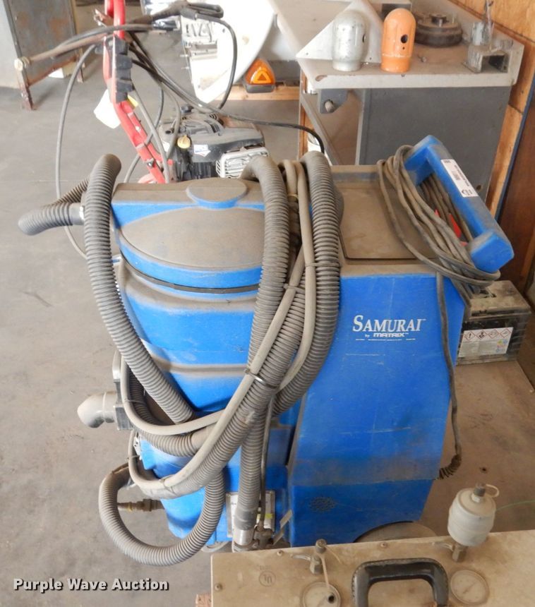 image for item IM9811 Samurai Matrix 160-60  upholstery cleaner