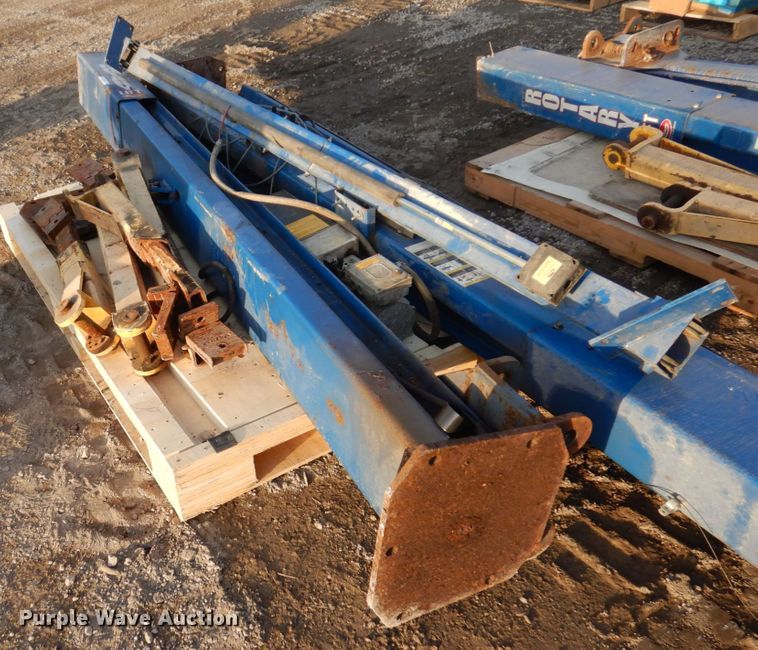 image for item IM9813 US Motors SPOA9-200  two post automotive lift