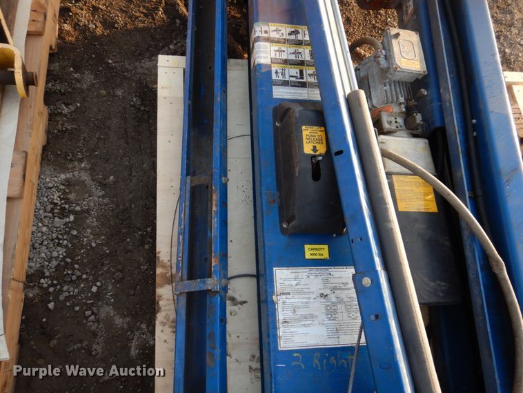 image for item IM9813 US Motors SPOA9-200  two post automotive lift