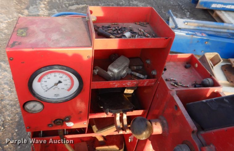 image for item IM9815 Hunter TC3250  tire machine