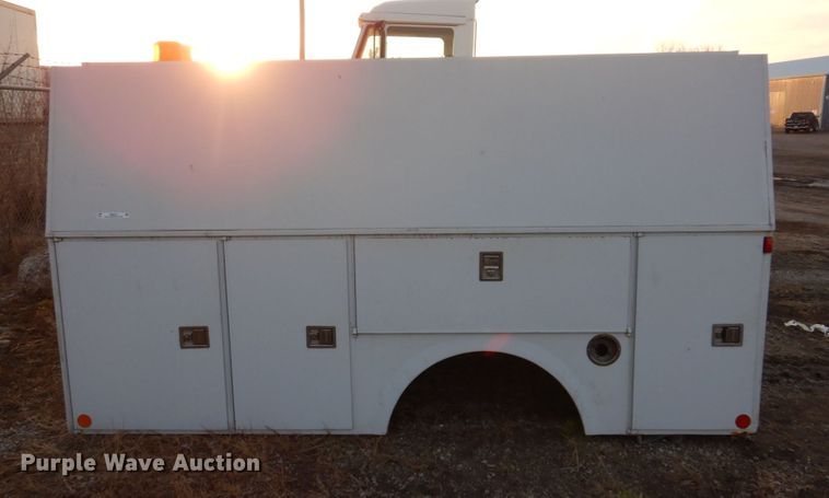 image for item IM9816 Warner SST132MDWF  utility bed