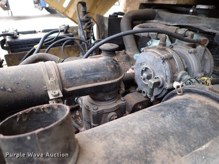 image for item IS9470 Hyster S30XL  forklift