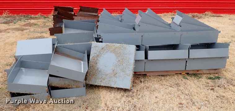 image for item IS9472 Approximately 84 storage rack boxes