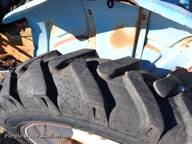 image for item IS9486 Mitsubishi D1800  tractor