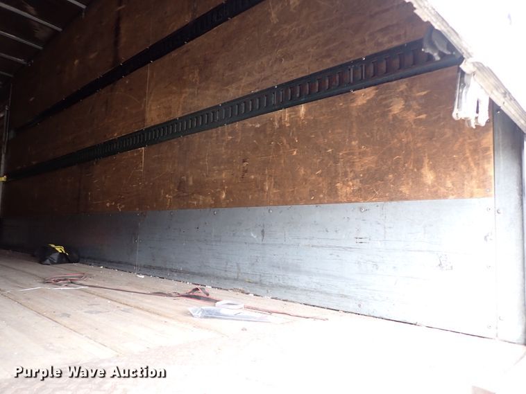 image for item IS9494 2007 Freightliner M2 106  box truck