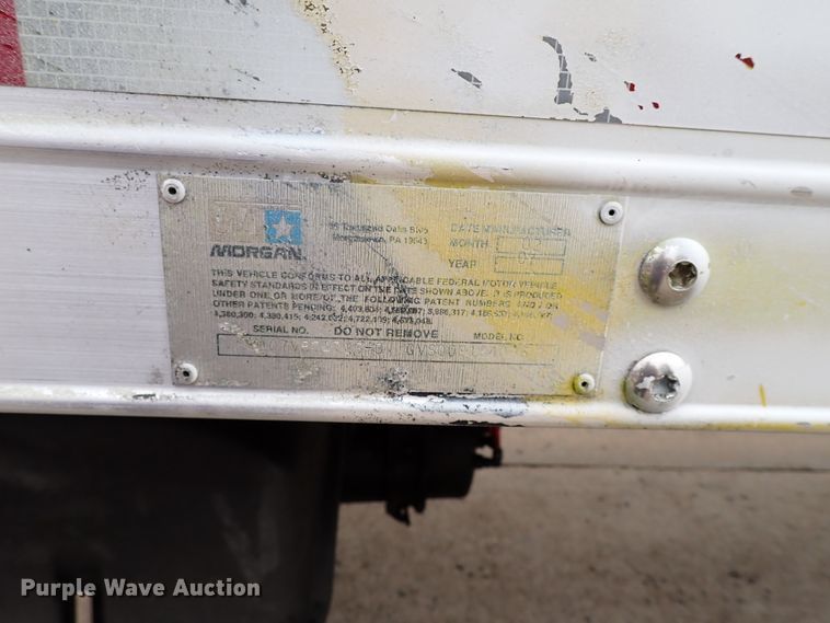 image for item IS9494 2007 Freightliner M2 106  box truck