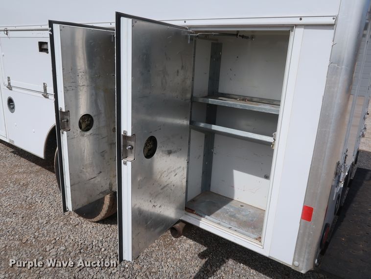 image for item IY9120 2013 Chevrolet Express G3500  box truck