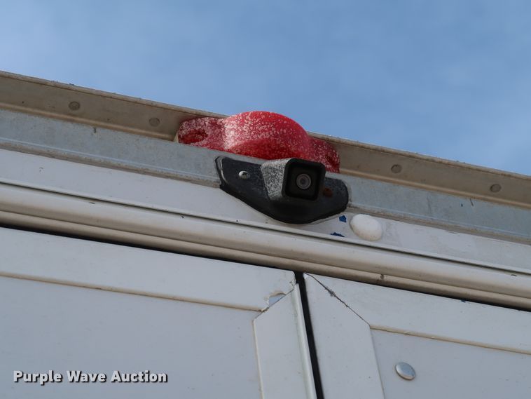 image for item IY9120 2013 Chevrolet Express G3500  box truck