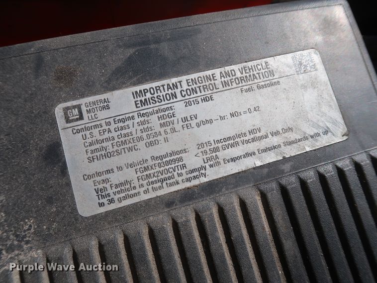 image for item IY9127 2015 Chevrolet Silverado 3500HD  utility bed pickup truck