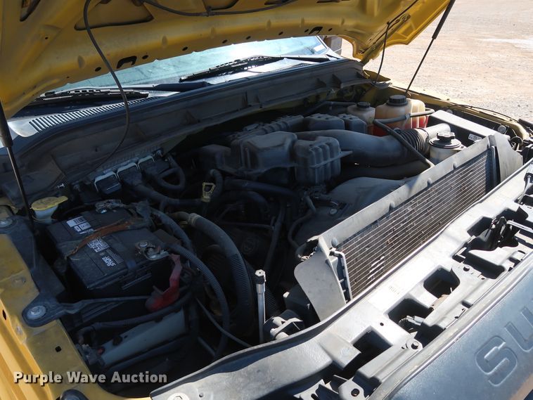 image for item IY9128 2015 Ford F350 Super Duty  utility bed pickup truck