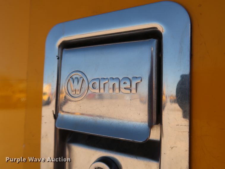 image for item IY9131 2015 Ford F350 Super Duty  utility bed pickup truck