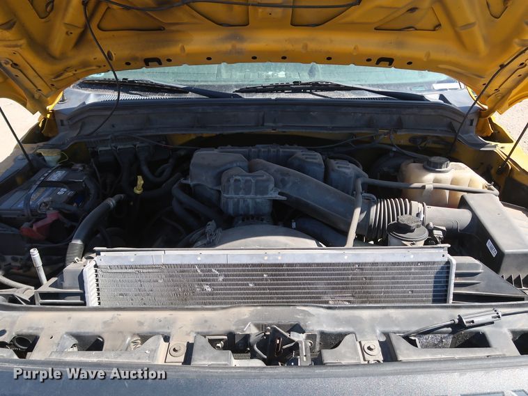 image for item IY9135 2014 Ford F350 Super Duty  utility bed pickup truck