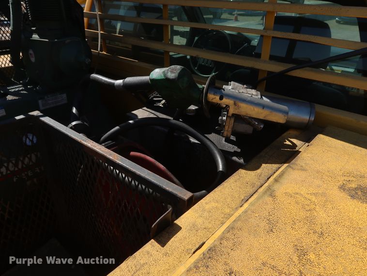 image for item IY9135 2014 Ford F350 Super Duty  utility bed pickup truck