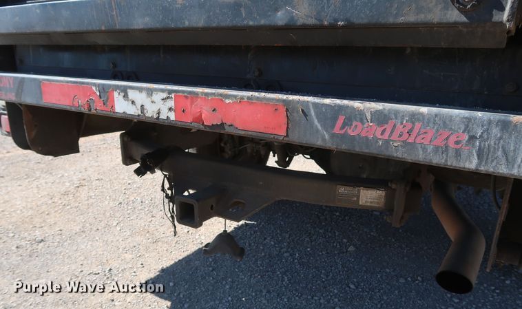 image for item IY9137 2015 Chevrolet Silverado 3500HD  utility bed pickup truck