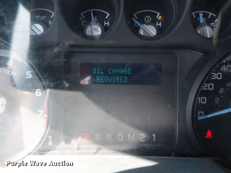 image for item IY9141 2016 Ford F350 Super Duty  utility bed pickup truck