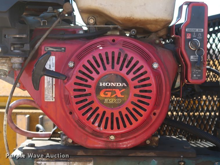 image for item IY9141 2016 Ford F350 Super Duty  utility bed pickup truck