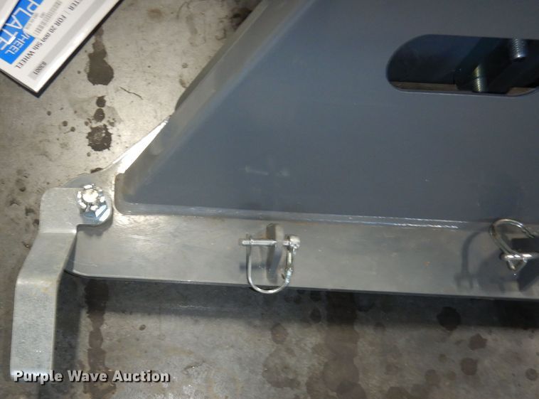 image for item JE9573 B&W Companion RVB3700  fifth wheel hitch