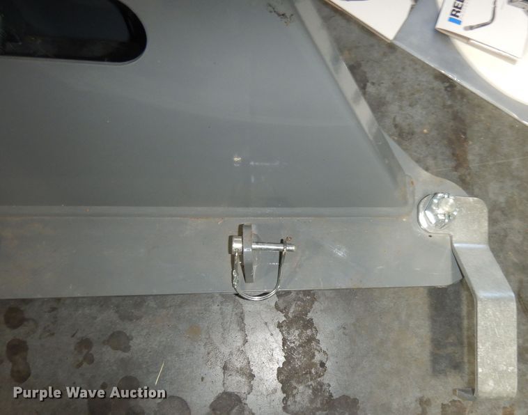 image for item JE9573 B&W Companion RVB3700  fifth wheel hitch