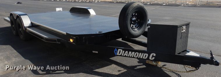 image for item JE9574 2018 Diamond C  car trailer