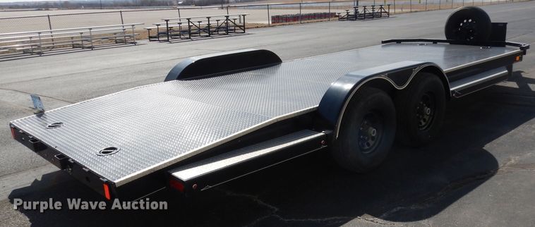 image for item JE9574 2018 Diamond C  car trailer