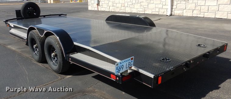 image for item JE9574 2018 Diamond C  car trailer