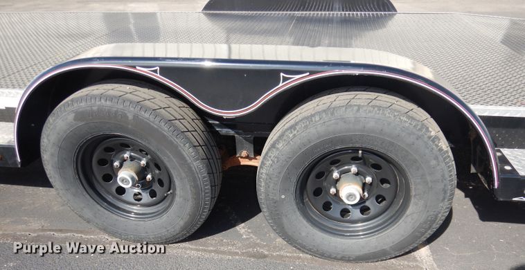 image for item JE9574 2018 Diamond C  car trailer