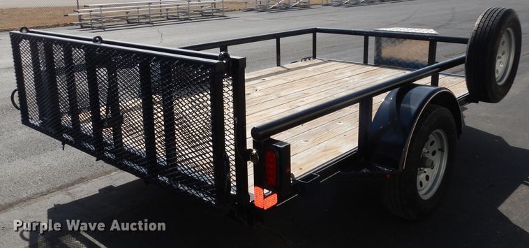 image for item JE9576 2018 Diamond C  utility trailer