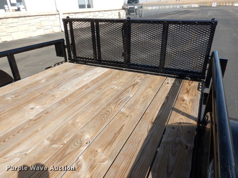 image for item JE9576 2018 Diamond C  utility trailer