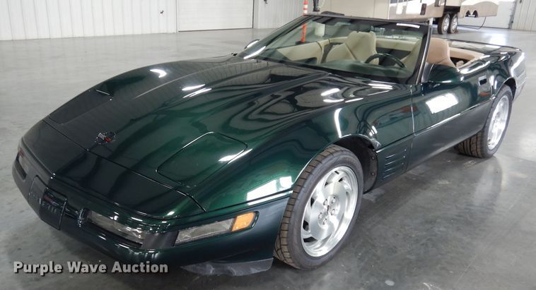 image for item JE9616 1994 Chevrolet Corvette 2LT  convertible