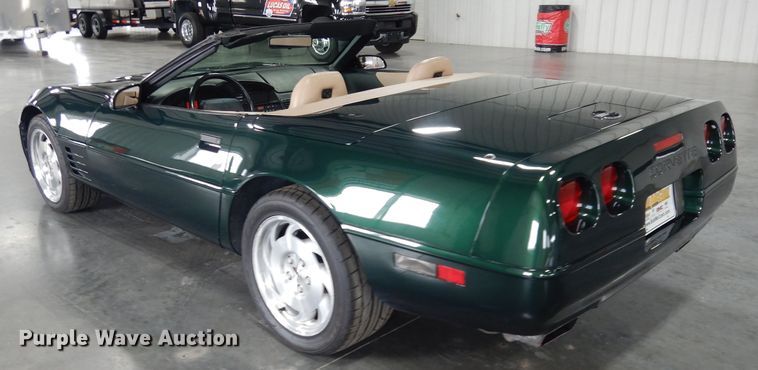 image for item JE9616 1994 Chevrolet Corvette 2LT  convertible
