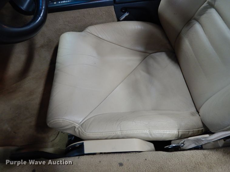 image for item JE9616 1994 Chevrolet Corvette 2LT  convertible