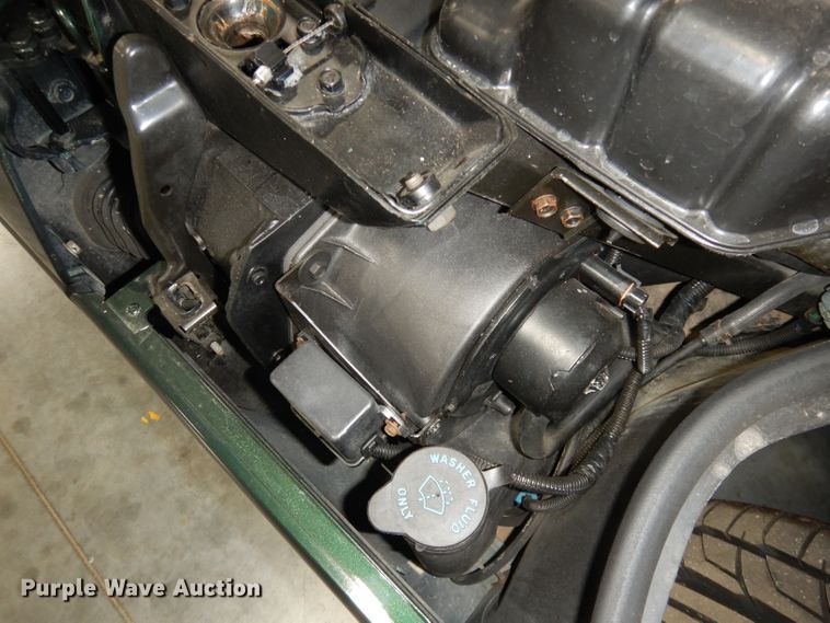 image for item JE9616 1994 Chevrolet Corvette 2LT  convertible